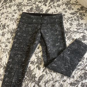 Active leggings